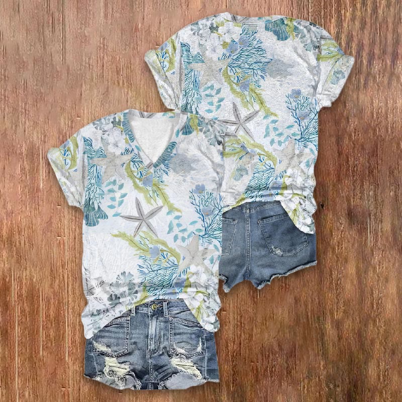 Lovely Starfish Shuttling Marine Plants Art Print Short Sleeve V-neck T-shirt - image 2