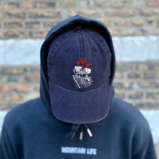 Kissing Skull Print Washed Cap - Navy Blue - one size - image 1